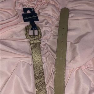 snake skin belt (vegan)